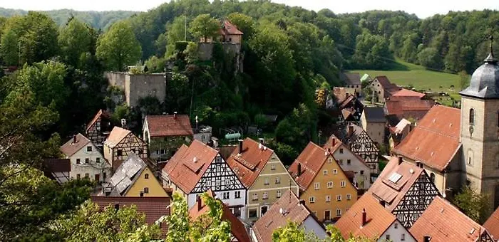 ベッド・アンド・ブレックファスト Luca 3*